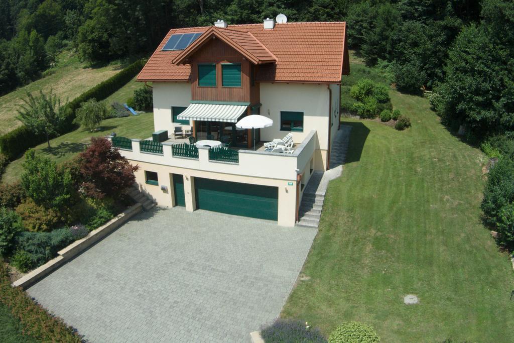 Ferienhaus Manuela Velden am Woerthersee Room photo