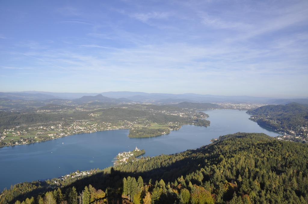 Ferienhaus Manuela Velden am Woerthersee Room photo